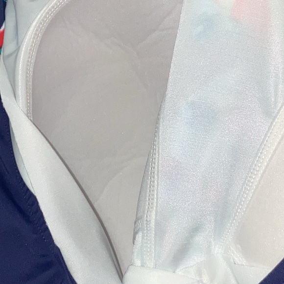 TRIMSHAPER ONE PIECE SWIMSUIT WO PLUS SIZE 30 VIVID PRINT SIDE RUSHING EUC CLEAN - Picture 11 of 14